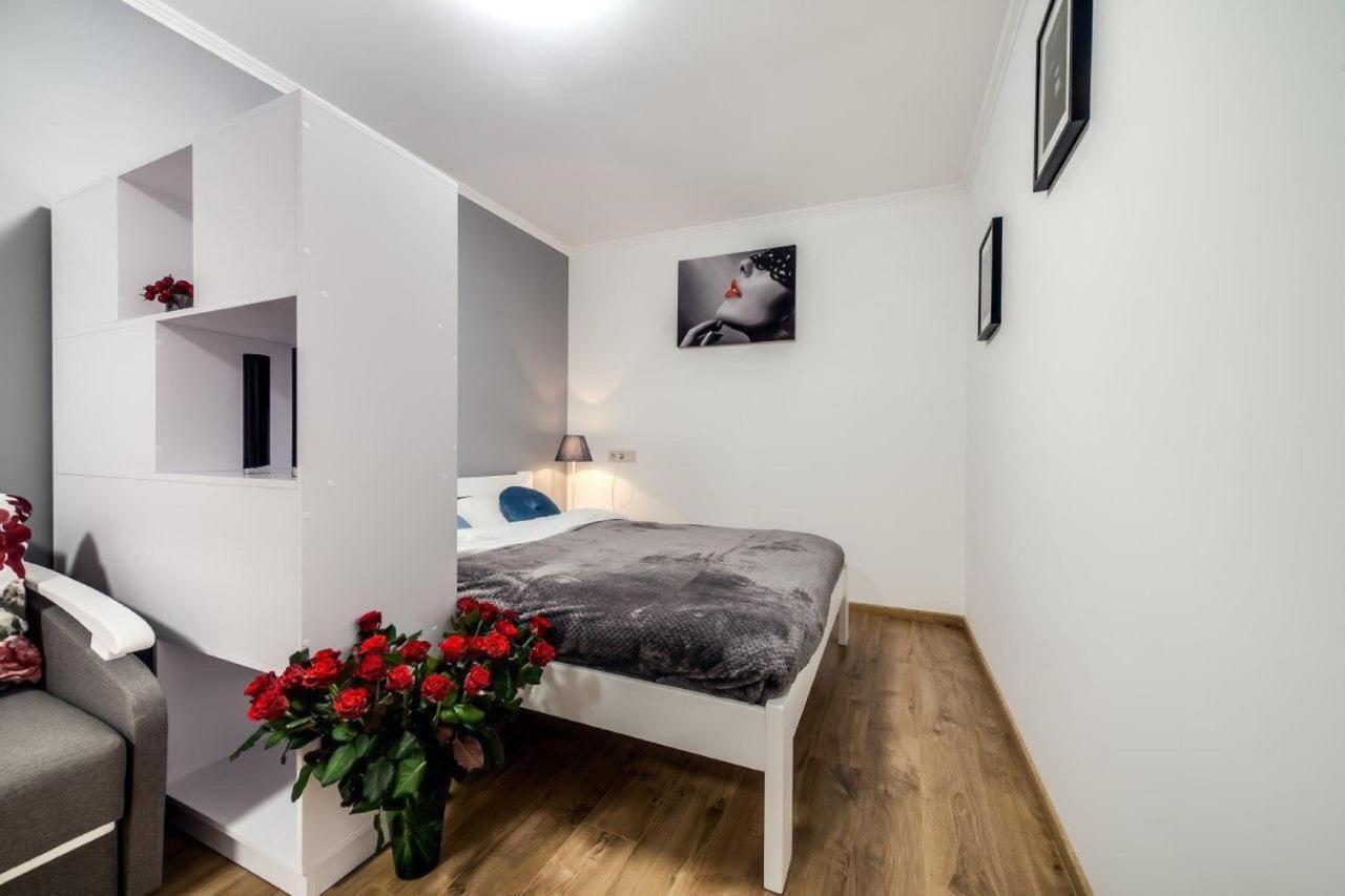 Apartments In Rynok Square Lviv Exterior photo